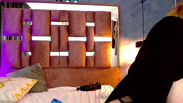 Chatroom XXX en direct de bella_volup