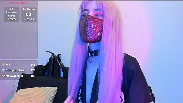 DELAYLALEAA webkamerás műsora