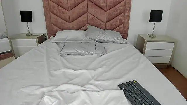 Chatroom XXX en direct de Scarlett__Noir