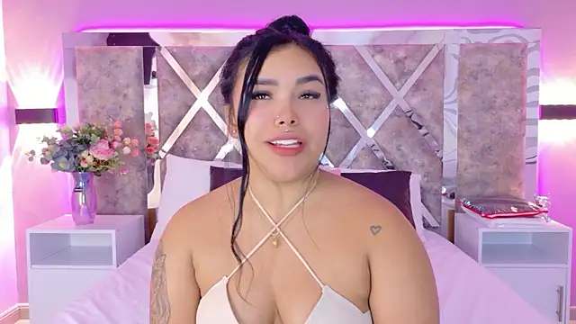 Liaevans__: απευθείας συνομιλία ΧΧΧ