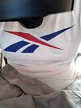 Czat XXX na żywo – lovepirate009