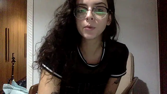 XXX chat uživo modela Lizz_ismyalter