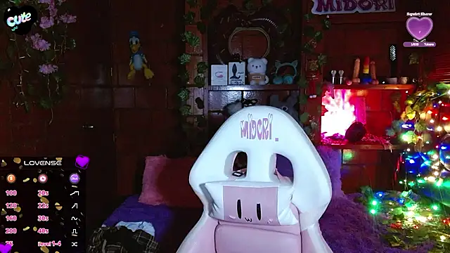 دردشة MidoriQuiinn الجنسية المباشرة