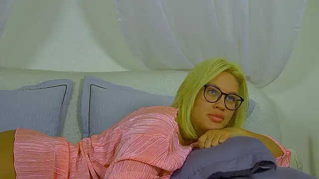 Онлайн чат XXX MariaNeumann