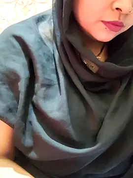 Chat +18 de Indian-Nazia ao vivo