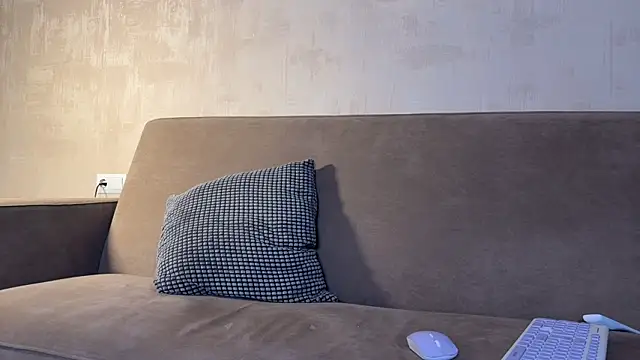 Chatroom XXX en direct de weshycouple