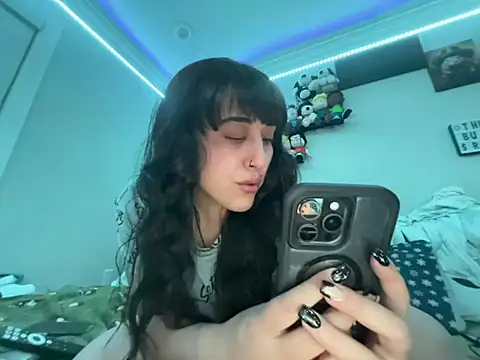 ThicBunz Chat XXX live