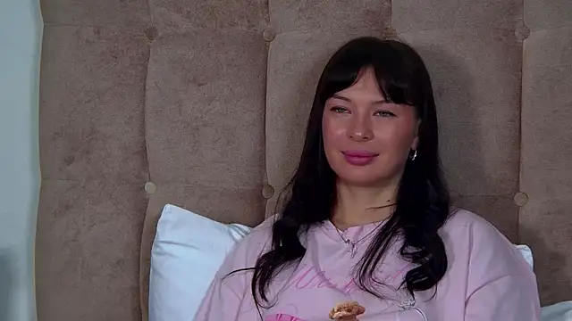 Онлайн чат XXX AlexandraBloom