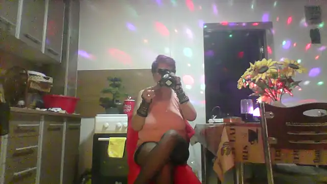 Chat XXX en directo de Ely_Elenita