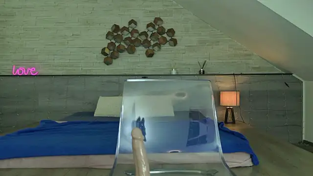 Онлайн чат XXX foxxy_milf