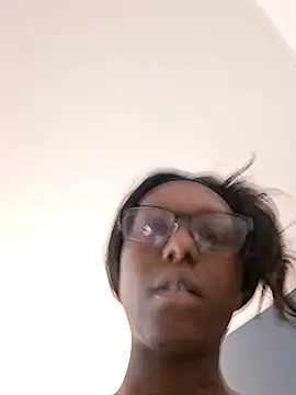 Онлайн чат XXX CinnaCakesss