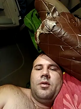 Chubbytop454's Live XXX Chat