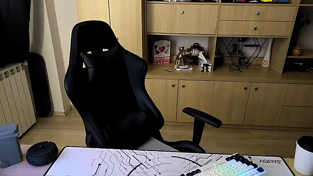 kevinnlovelly 라이브 XXX 채팅