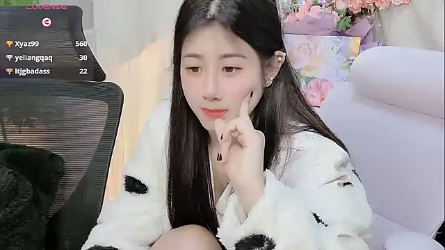 Chat XXX en directo de Yvonne-07