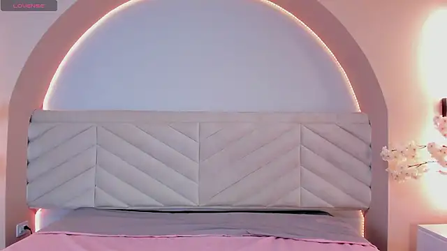 Онлайн чат XXX harper_Brown_