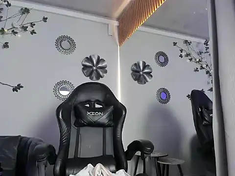 Jessy_Adams25 Adlı Modelin Web Kamerası Şovu