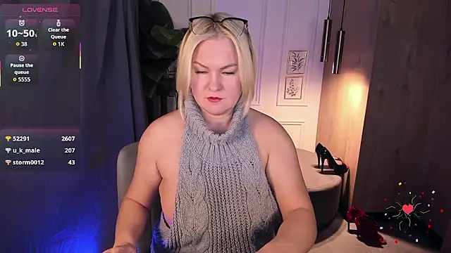 Chat XXX en directo de YolandaKiss