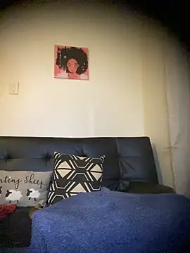 ShortieAngie95 现场XXX聊天