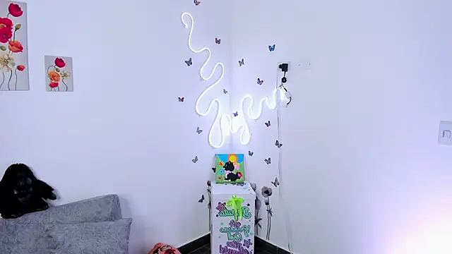 lilielou_ Chat XXX live