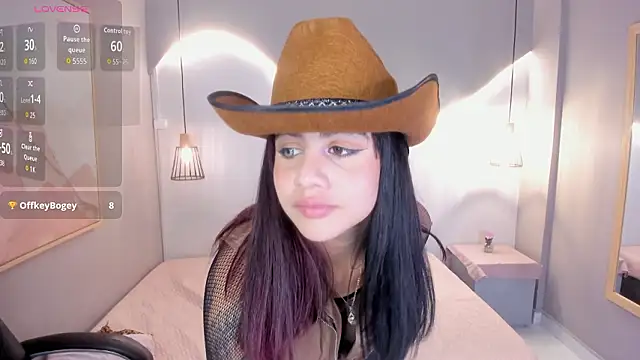 Julieth_brown_: онлайн-секс-чат