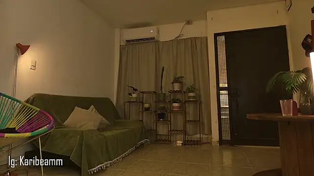 Chatroom XXX en direct de Karibeam