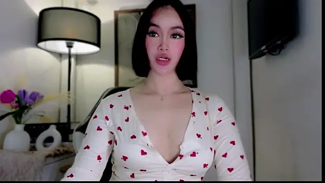 Chat +18 de Anna_HollyDoll ao vivo