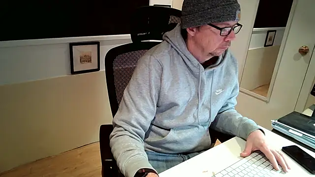 Scotsmanx Show in webcam