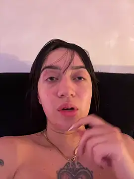 EmmyEvans1 Chat XXX live