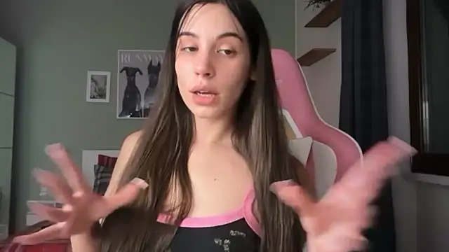 DeaNass Show in webcam