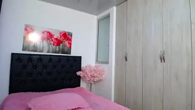 دردشة pinky_f00x الجنسية المباشرة