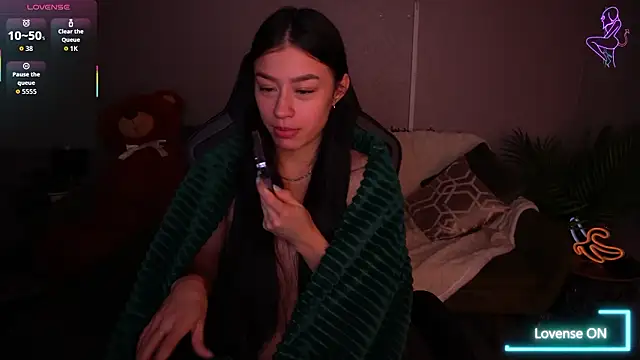 FataleNellieのライブXXXチャット