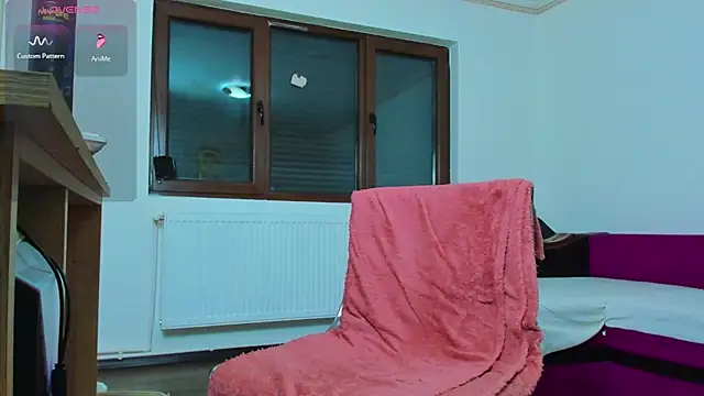 MiaKiittyy Live XXX Chat