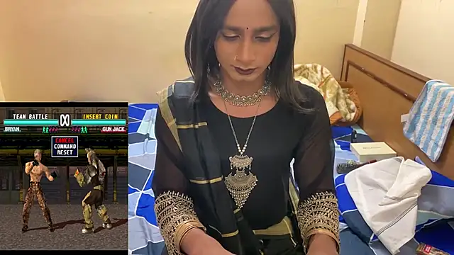 دردشة LuvLayla الجنسية المباشرة