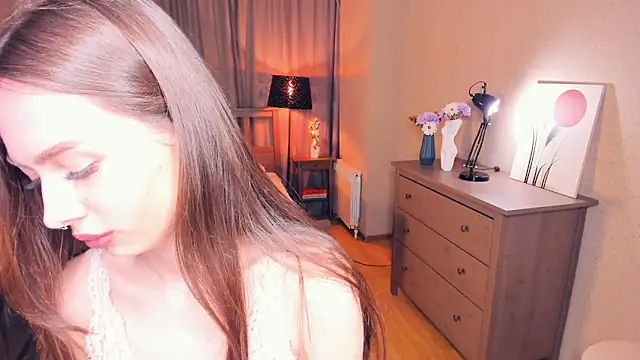 YvonneRobes Live XXX Chat