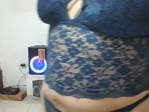 Онлайн чат XXX Mia_Hornyxxx