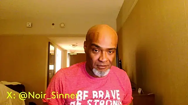 sinnernoir live XXX chat