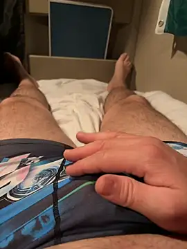 Groscul6938 现场XXX聊天