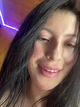 GiuliaBianchi's Live XXX Chat