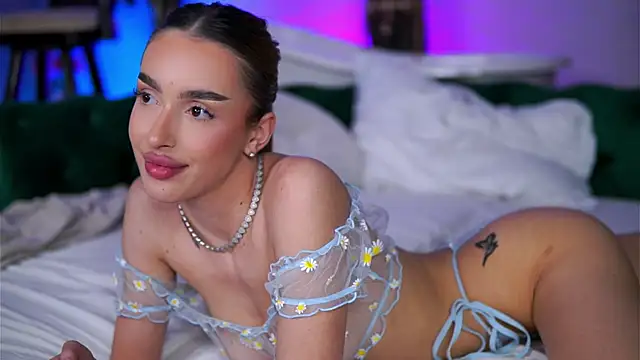 ClaraBenatti Live XXX-Chat