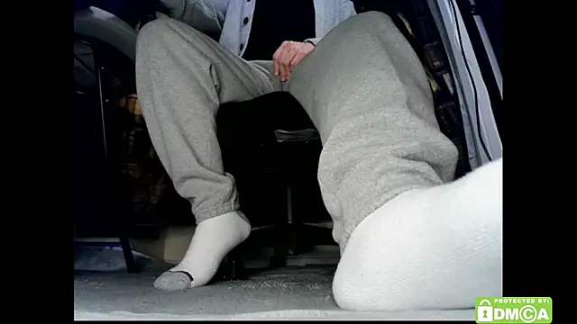 justshutupandwatch Chat XXX live