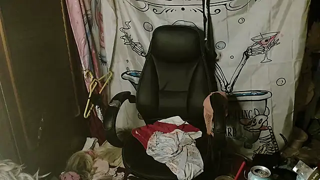 Ombeline1 Chat XXX live