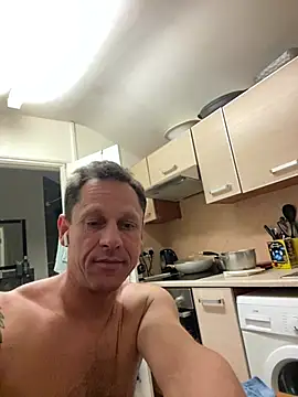 Yourhotboy_42 live XXX chat