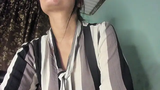 Nathaly_love96: онлайн-секс-чат