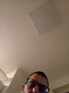 Porzz-6 live XXX chat