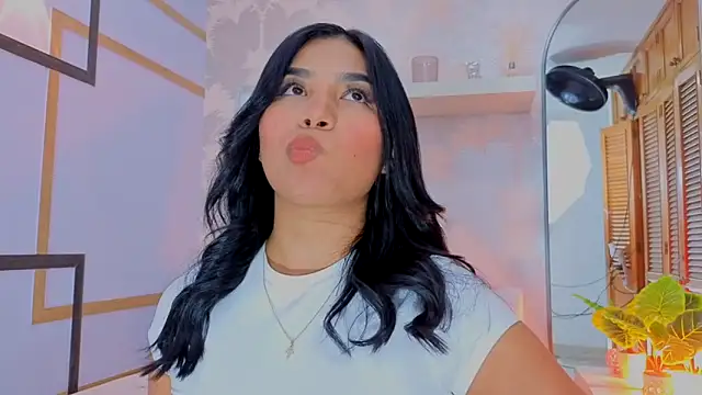 CharlotteGraay: онлайн-секс-чат