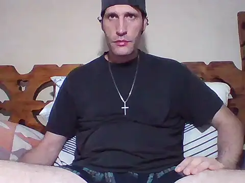 Tomy_Bulat live XXX chat