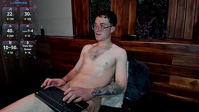 Czat XXX na żywo – Lil_James