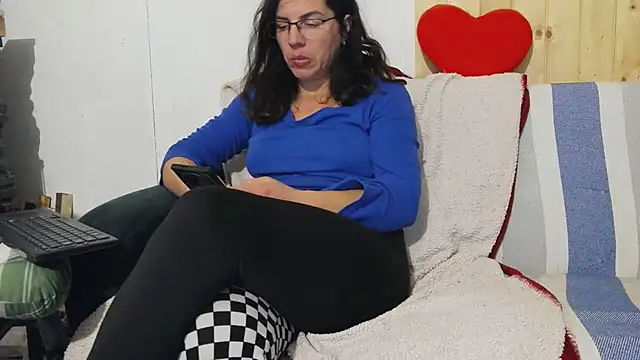 MellyBigLabiaOrgasmic Obrolan Langsung XXX