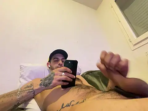 Chat +18 de Rebeu313 ao vivo