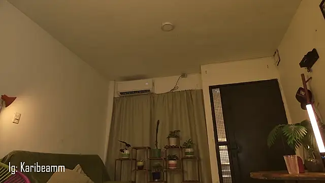 Karibeam's Live XXX Chat